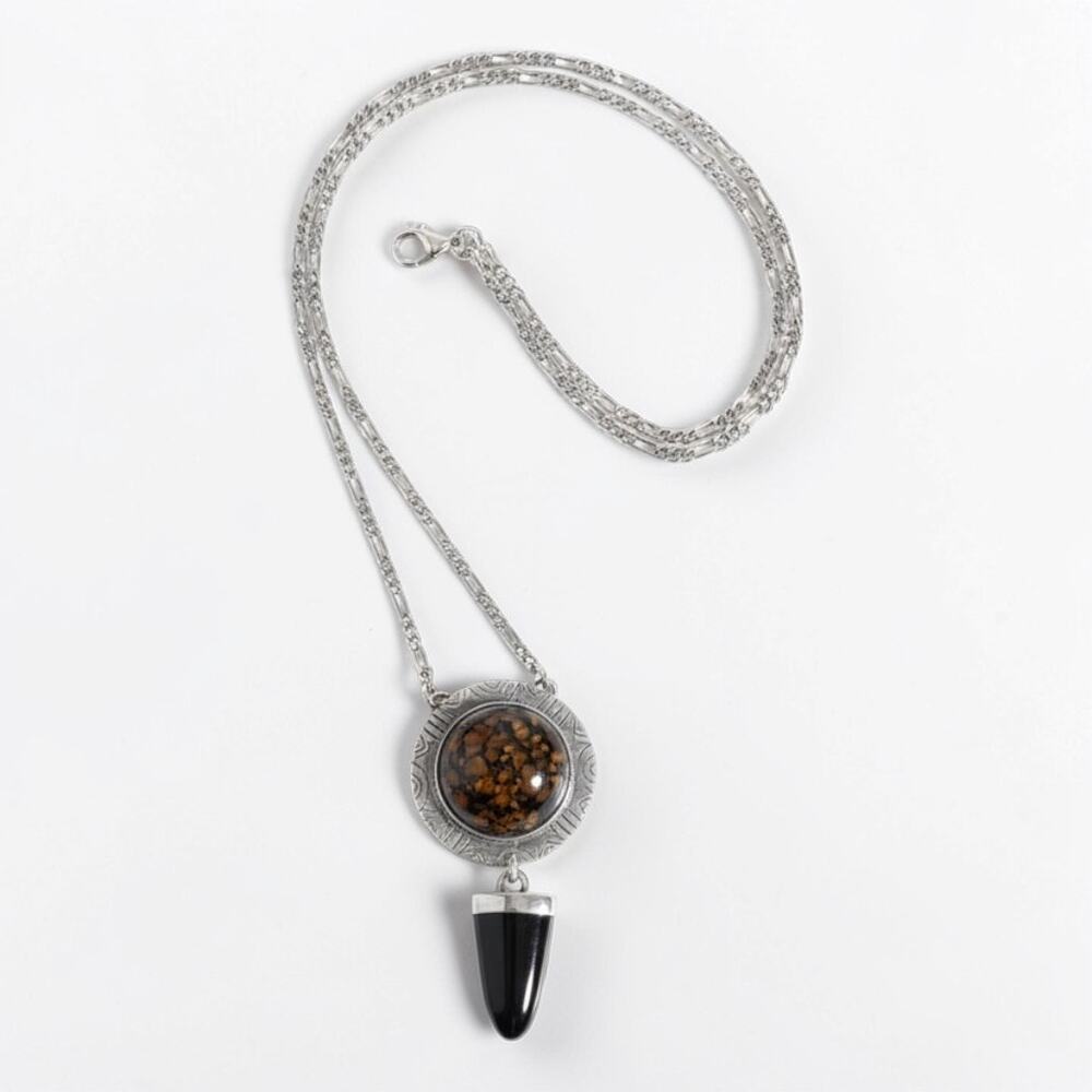 Vintage 925 Sterling Silver Amber Resin Black Onyx Medallion Pendant 26" 33.4g
